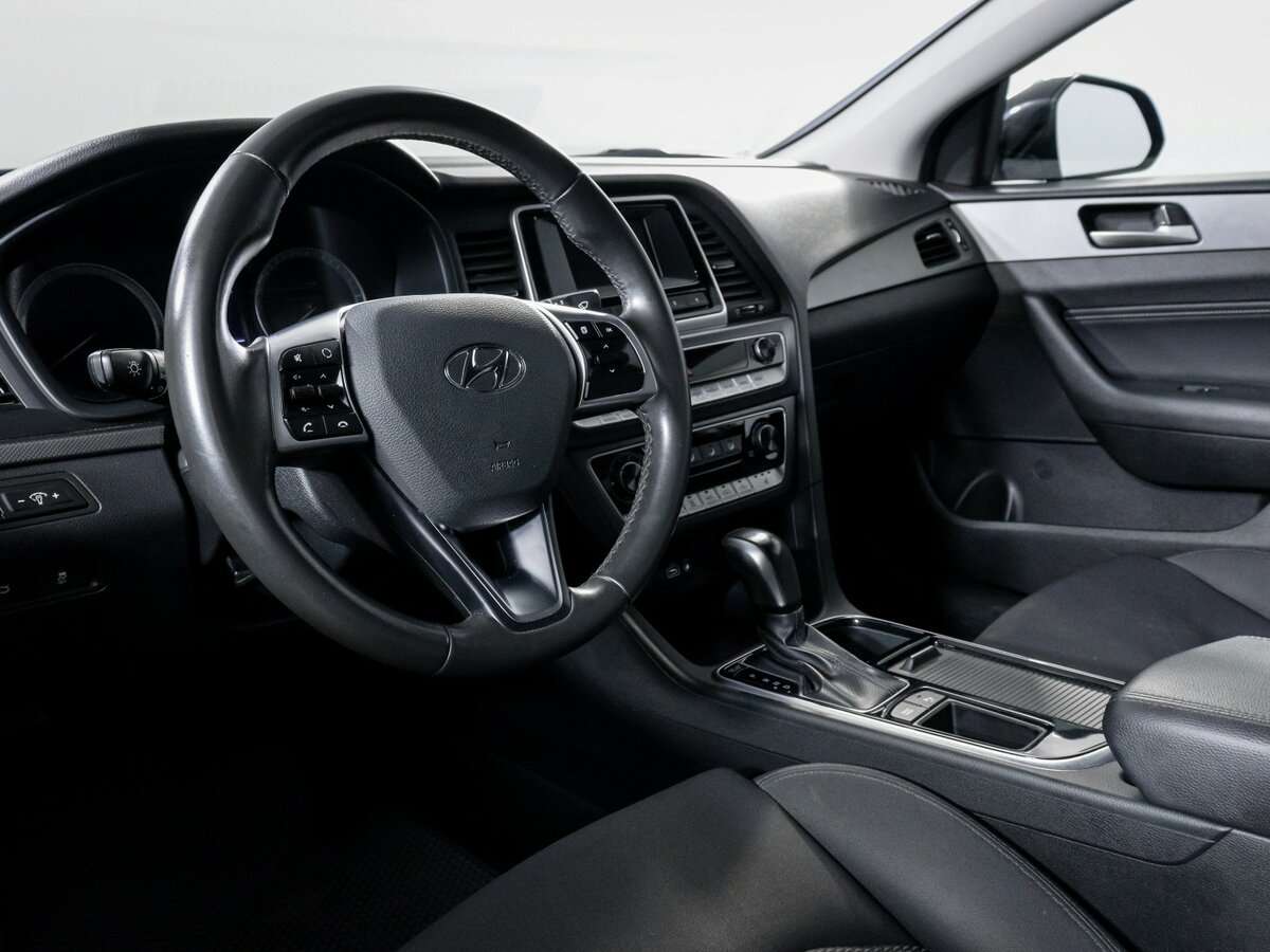 Hyundai Sonata, 2019 Фото №14
