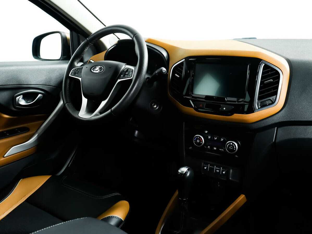 Lada (ВАЗ) XRAY Cross, 2020 Фото №9