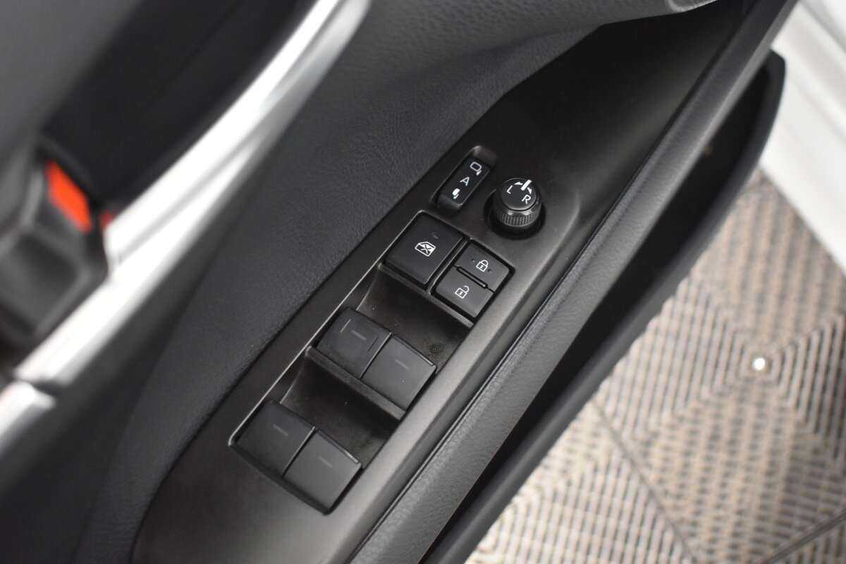 Toyota Camry, 2021 Фото №8