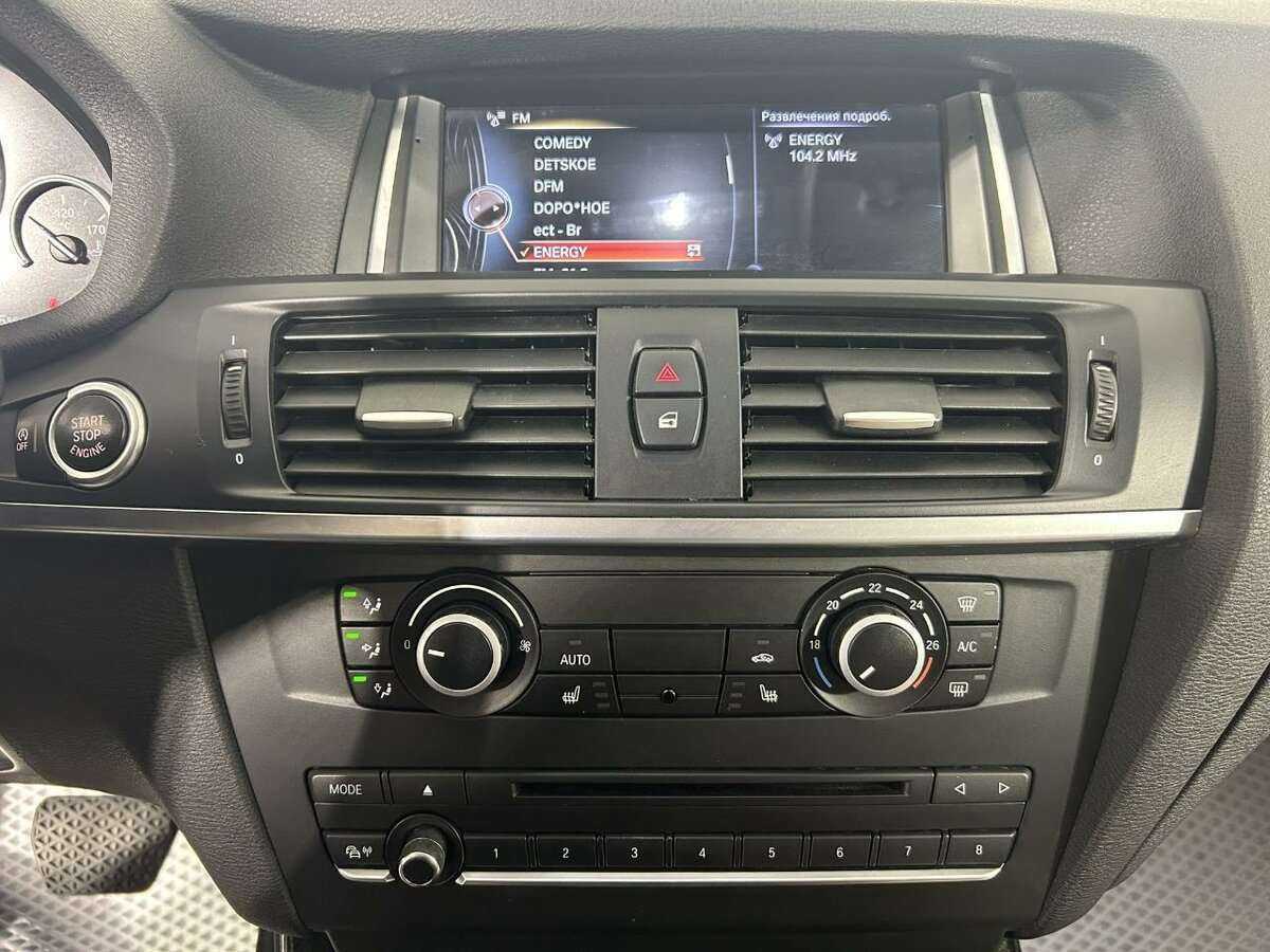 BMW X3 20i xDrive, 2013 Фото №12