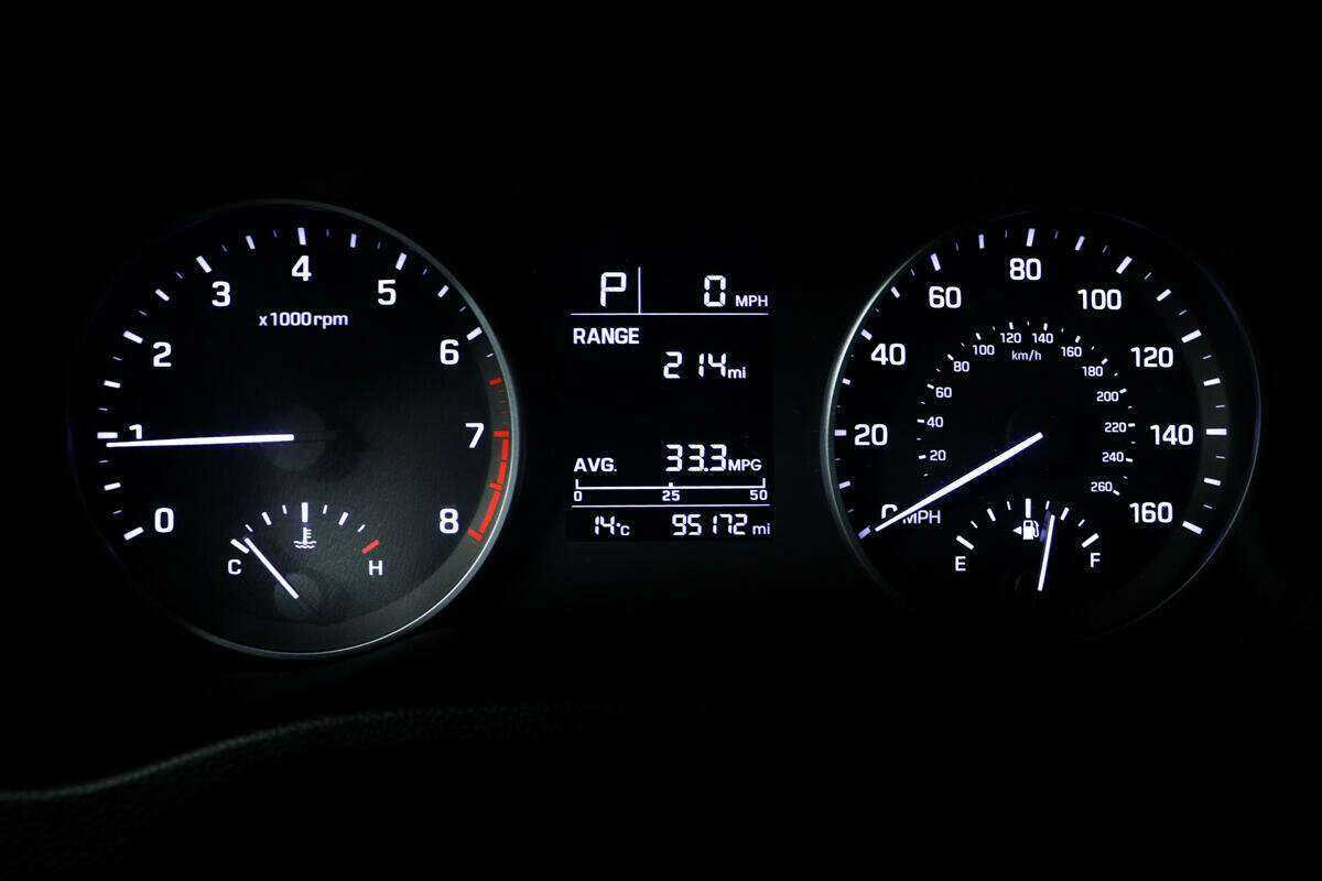 Hyundai Elantra, 2018 Фото №10