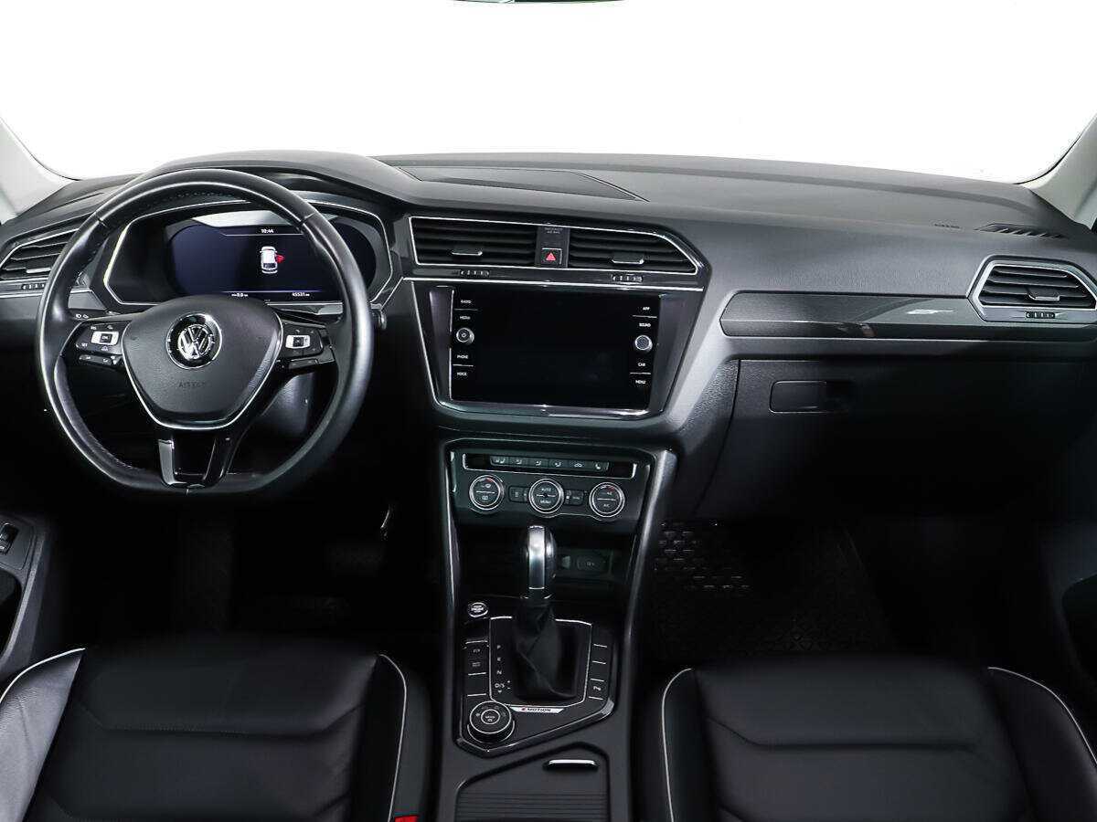 Volkswagen Tiguan, 2017 Фото №11