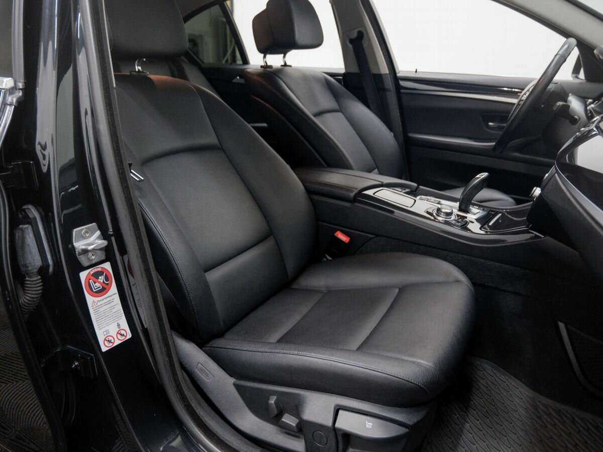 BMW 5 серии 520i, 2013 Фото №8