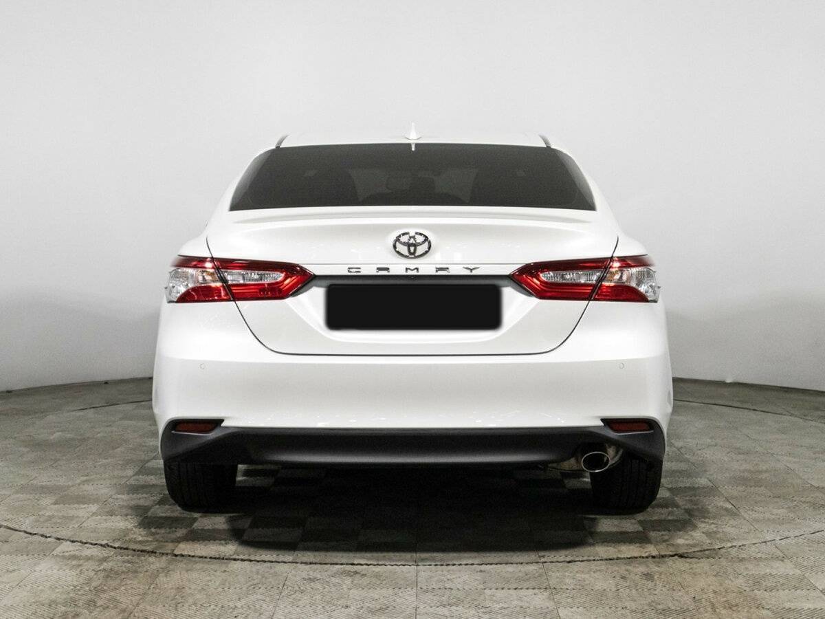 Toyota Camry, 2020 Фото №6