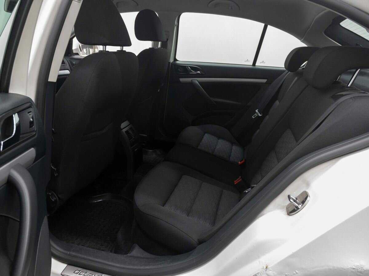 Skoda Octavia, 2012 Фото №9