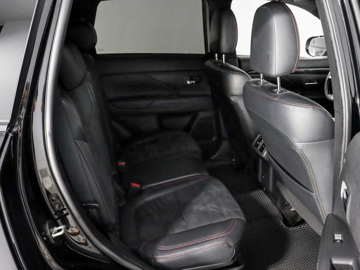 Mitsubishi Outlander, 2020 Фото №10