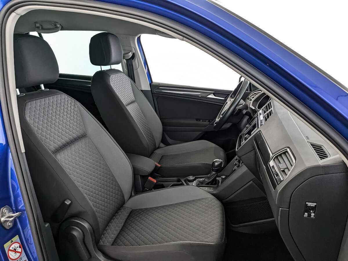 Volkswagen Tiguan, 2018 Фото №20
