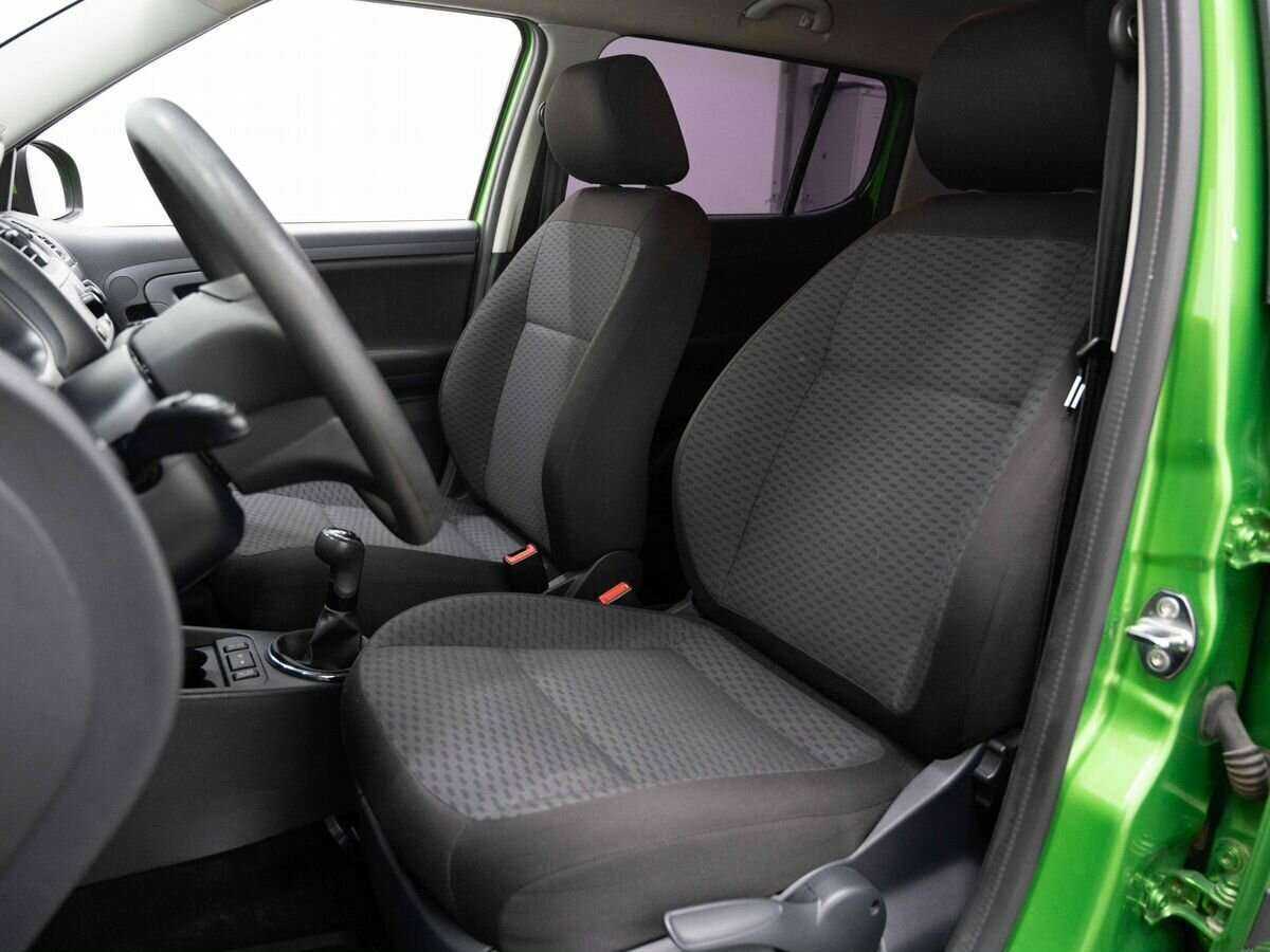 Skoda Fabia, 2012 Фото №8