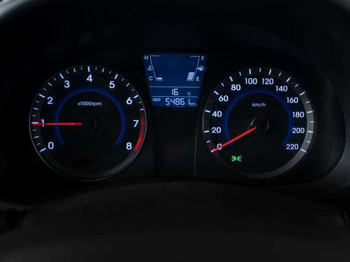 Hyundai Solaris, 2012 Фото №11