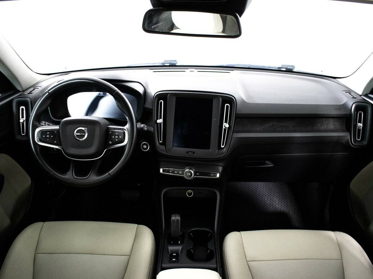 Volvo XC40, 2020 Фото №8
