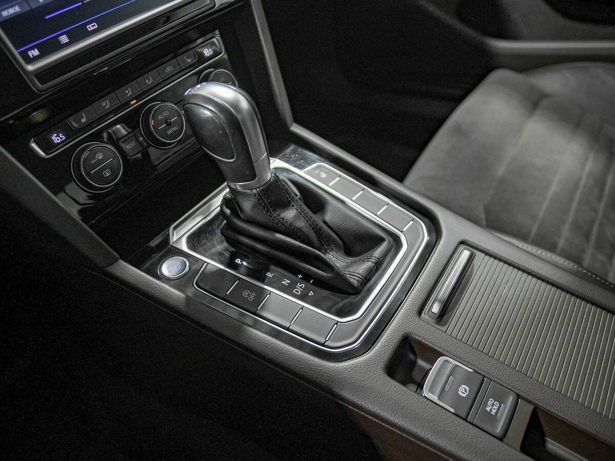 Volkswagen Passat, 2016 Фото №10