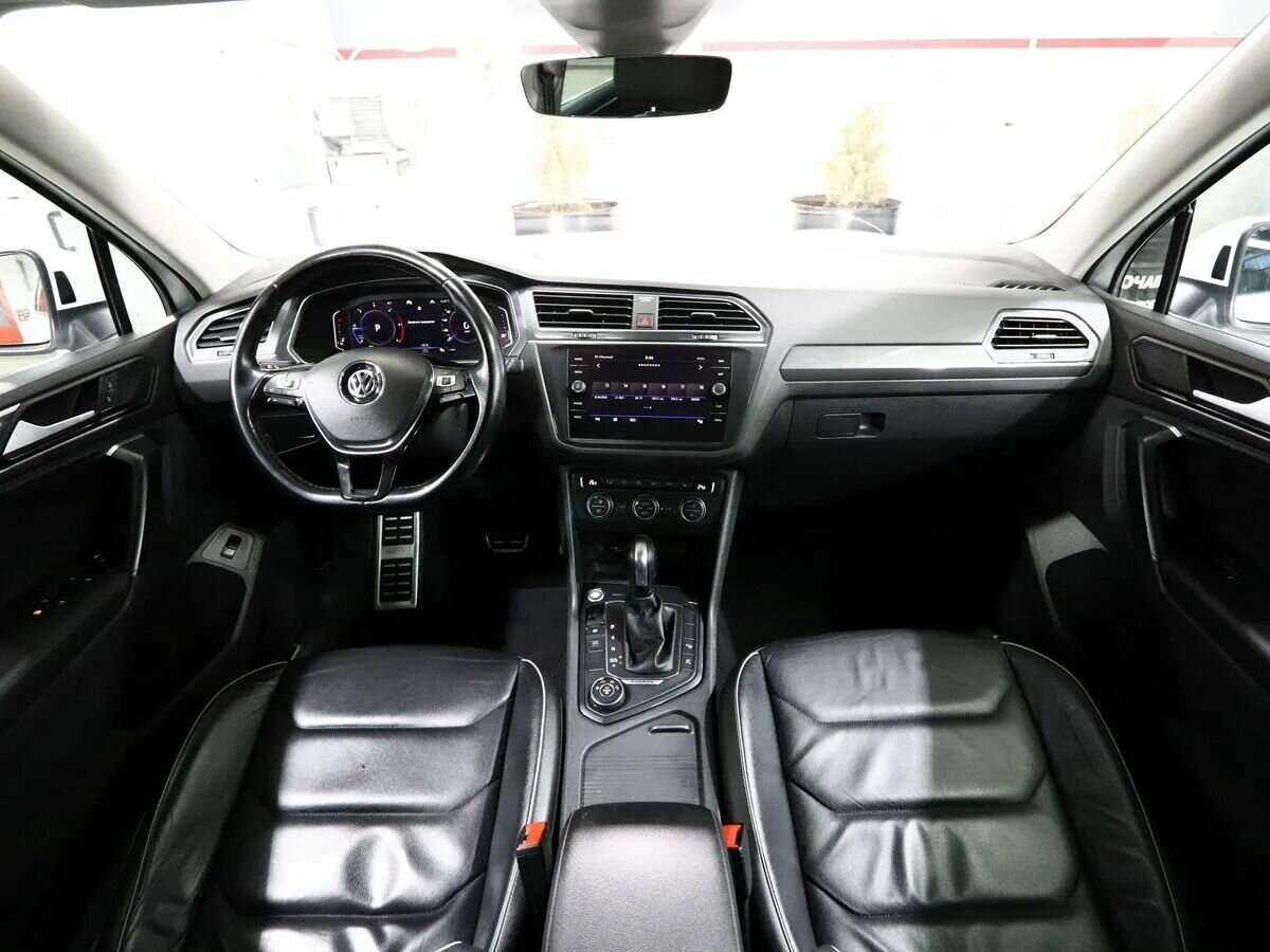 Volkswagen Tiguan, 2020 Фото №18