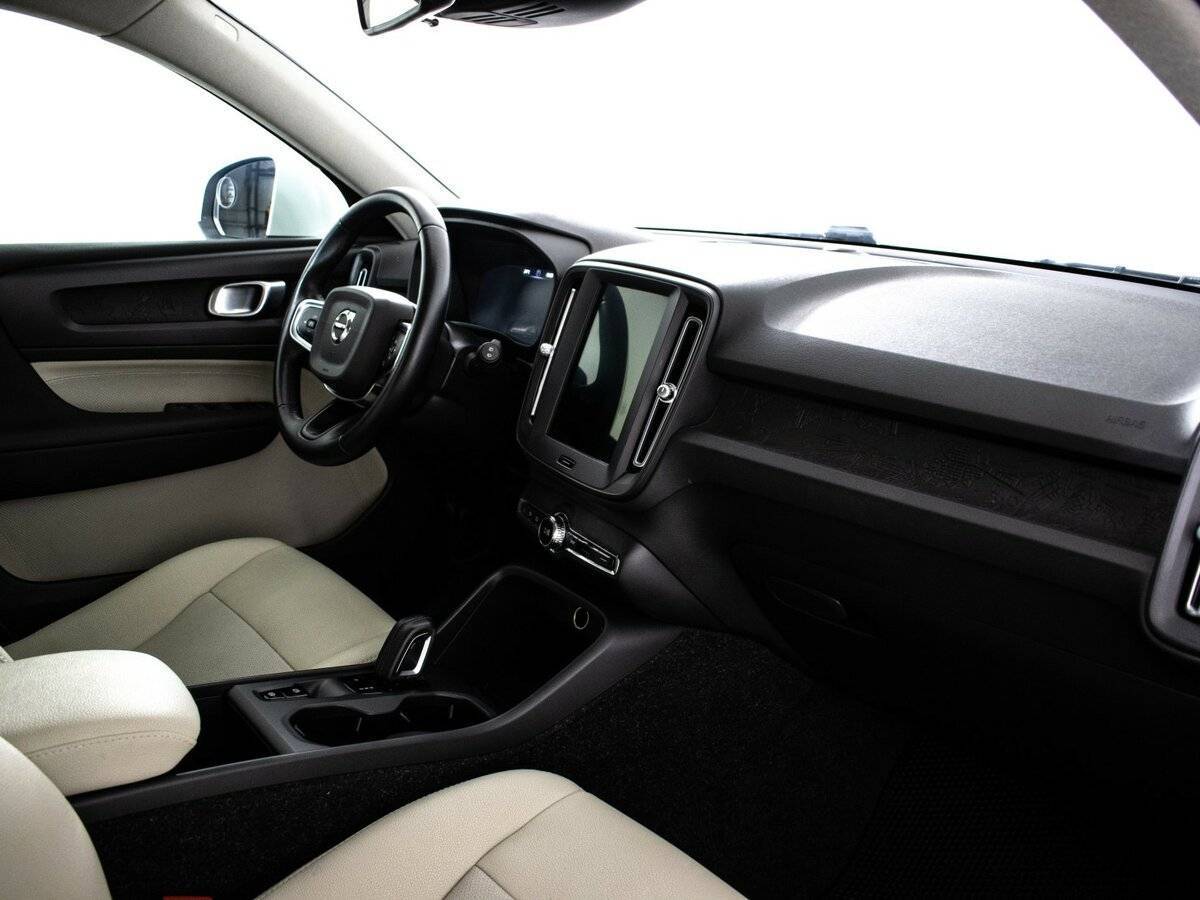 Volvo XC40, 2020 Фото №6