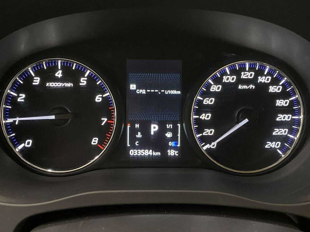 Mitsubishi Outlander, 2021 Фото №11