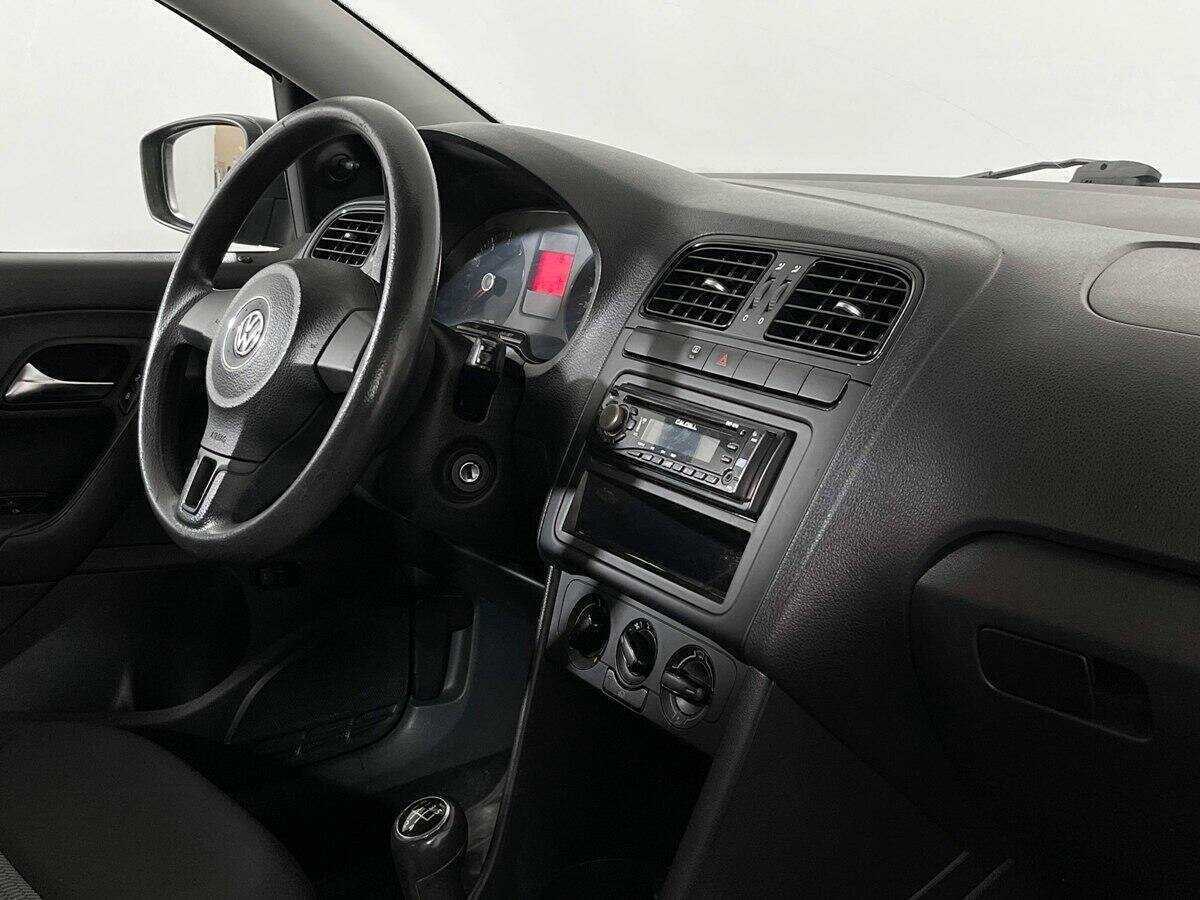 Volkswagen Polo, 2012 Фото №7