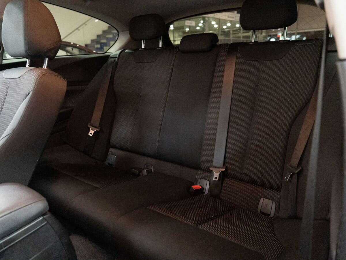 BMW 1 серии 116i, 2012 Фото №7