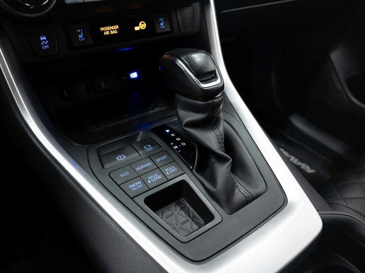 Toyota RAV4, 2021 Фото №23