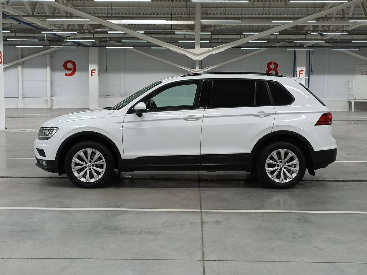 Volkswagen Tiguan, 2019 Фото №8