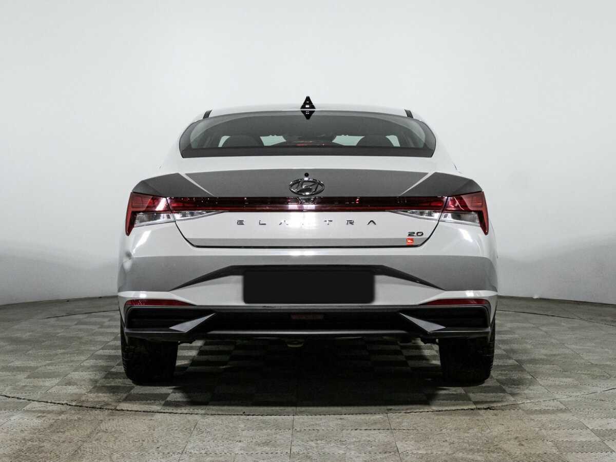 Hyundai Elantra, 2023 Фото №6
