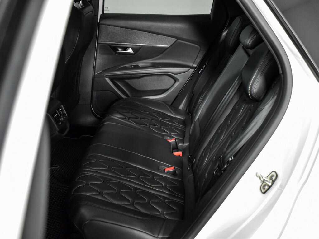 Peugeot 3008, 2018 Фото №15