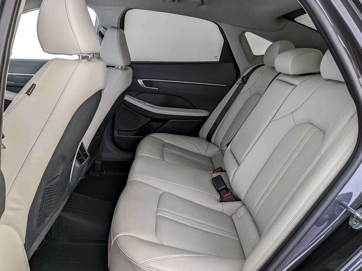 Hyundai Sonata, 2022 Фото №10
