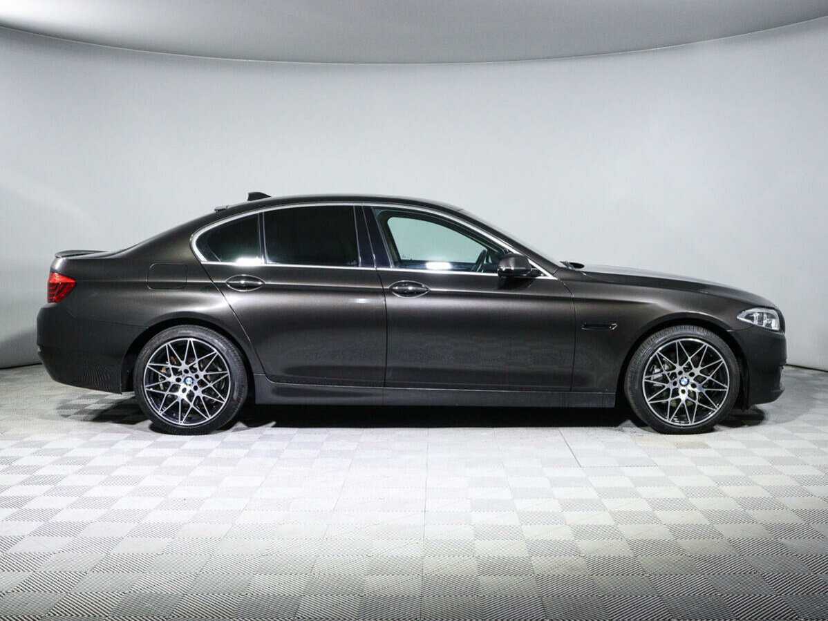 BMW 5 серии 530d xDrive, 2016 Фото №4
