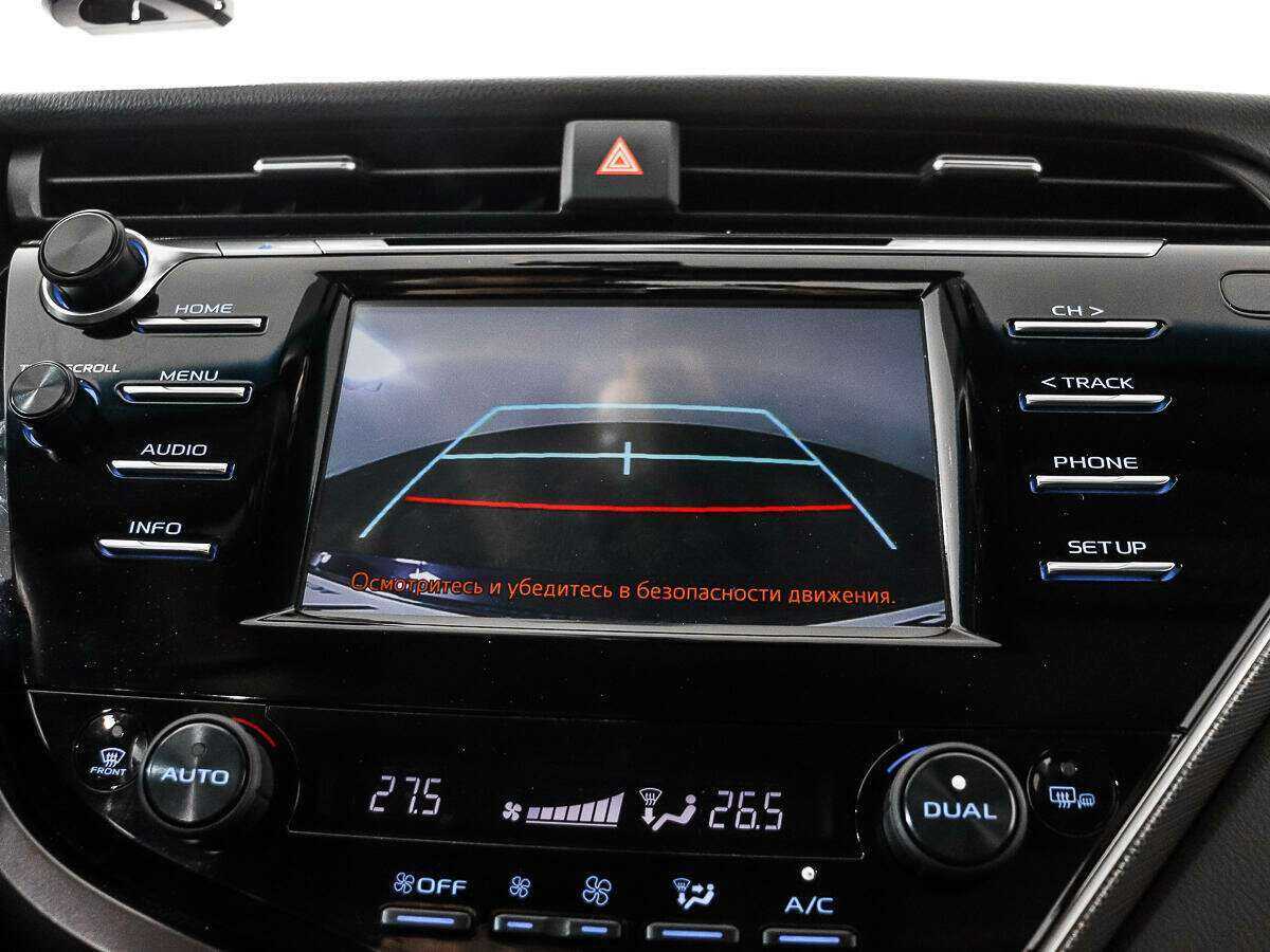 Toyota Camry, 2020 Фото №13