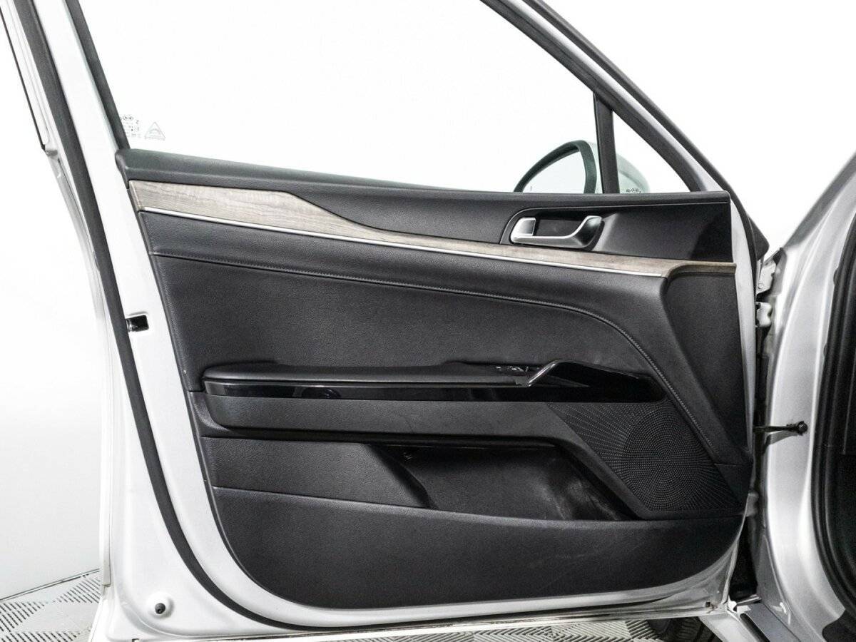 Kia K5, 2020 Фото №28