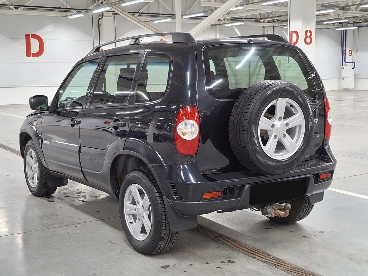 Chevrolet Niva I Рестайлинг, 2017 Фото №7