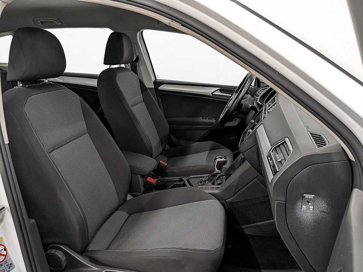 Volkswagen Tiguan, 2021 Фото №22