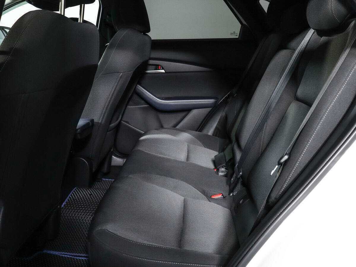 Mazda CX-30, 2020 Фото №8