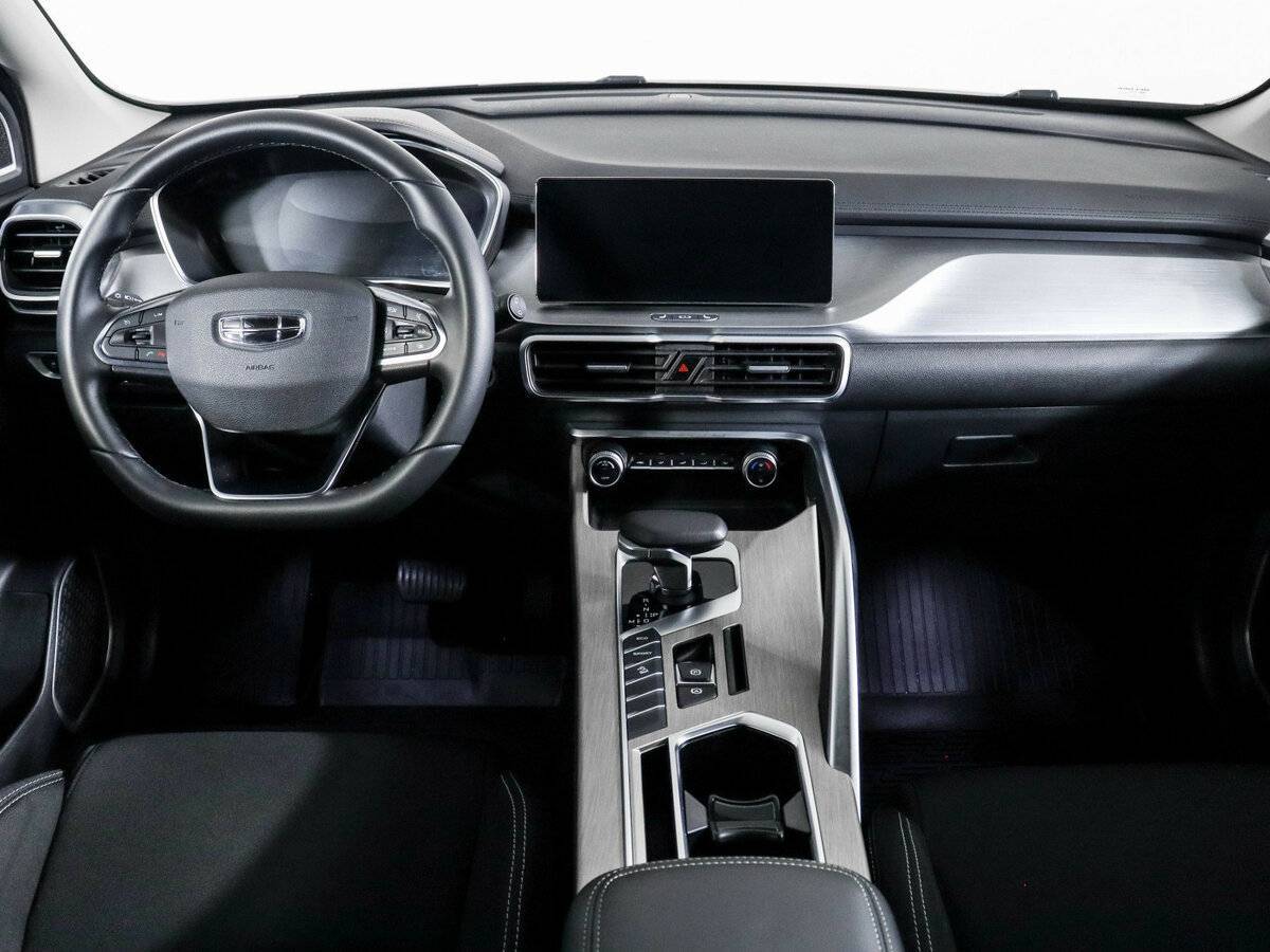 Geely Coolray, 2023 Фото №9