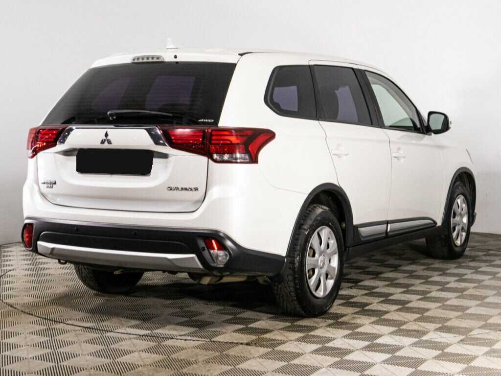 Mitsubishi Outlander, 2018 Фото №5