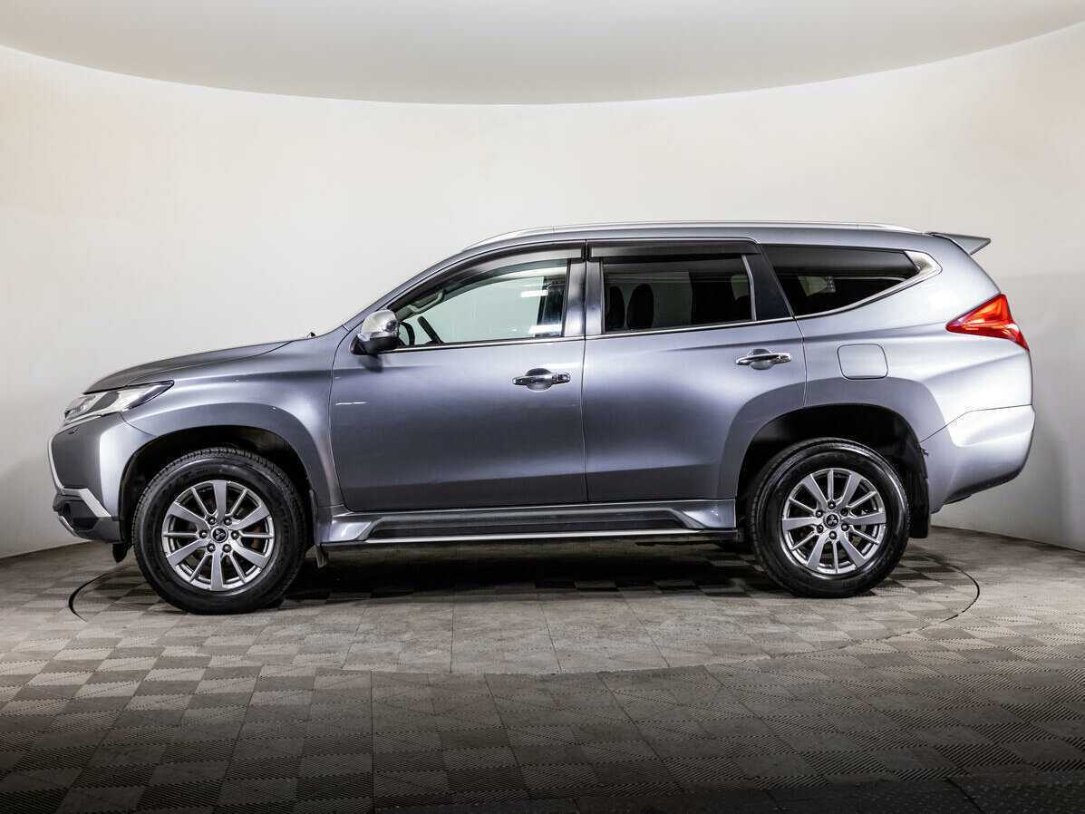 Mitsubishi Pajero Sport, 2018 Фото №8