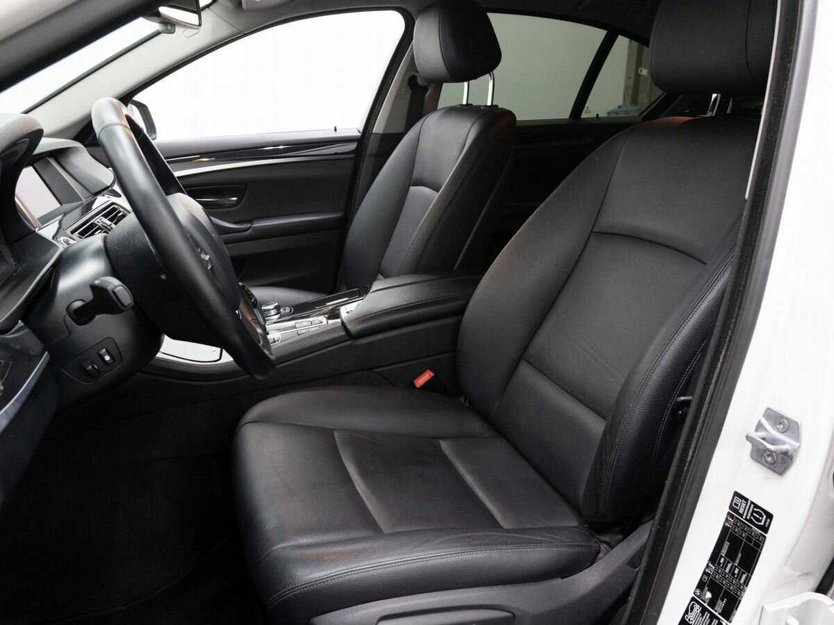 BMW 5 серии 528i xDrive, 2013 Фото №10