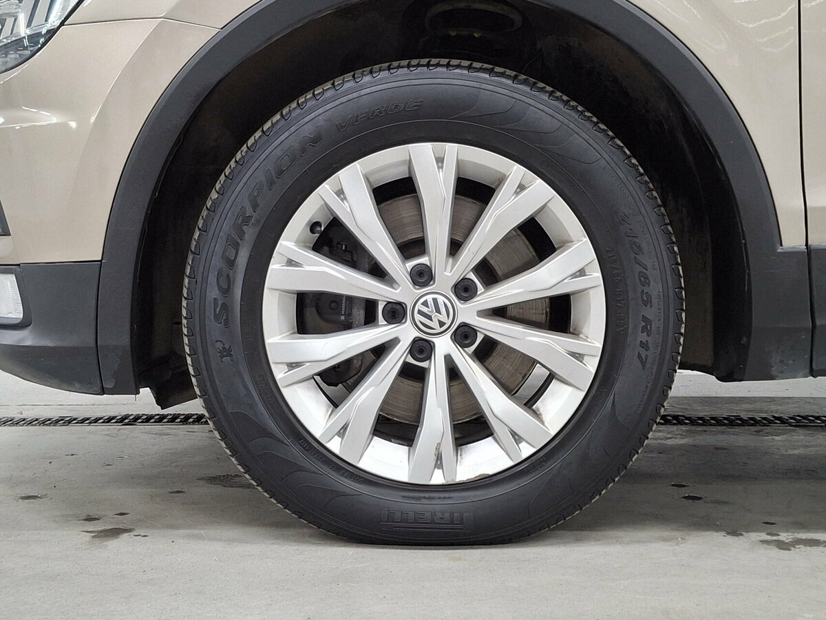 Volkswagen Tiguan II, 2017 Фото №18