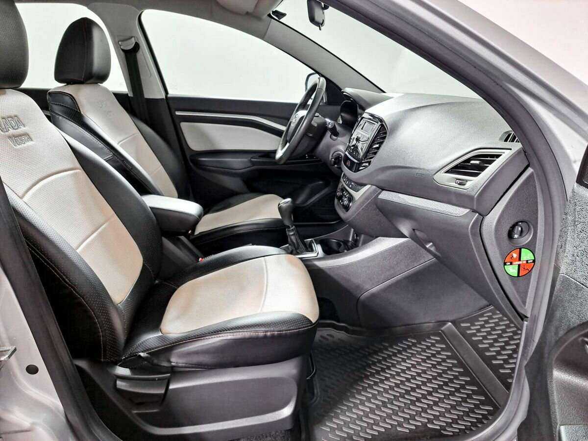 Lada (ВАЗ) Vesta SW, 2020 Фото №7