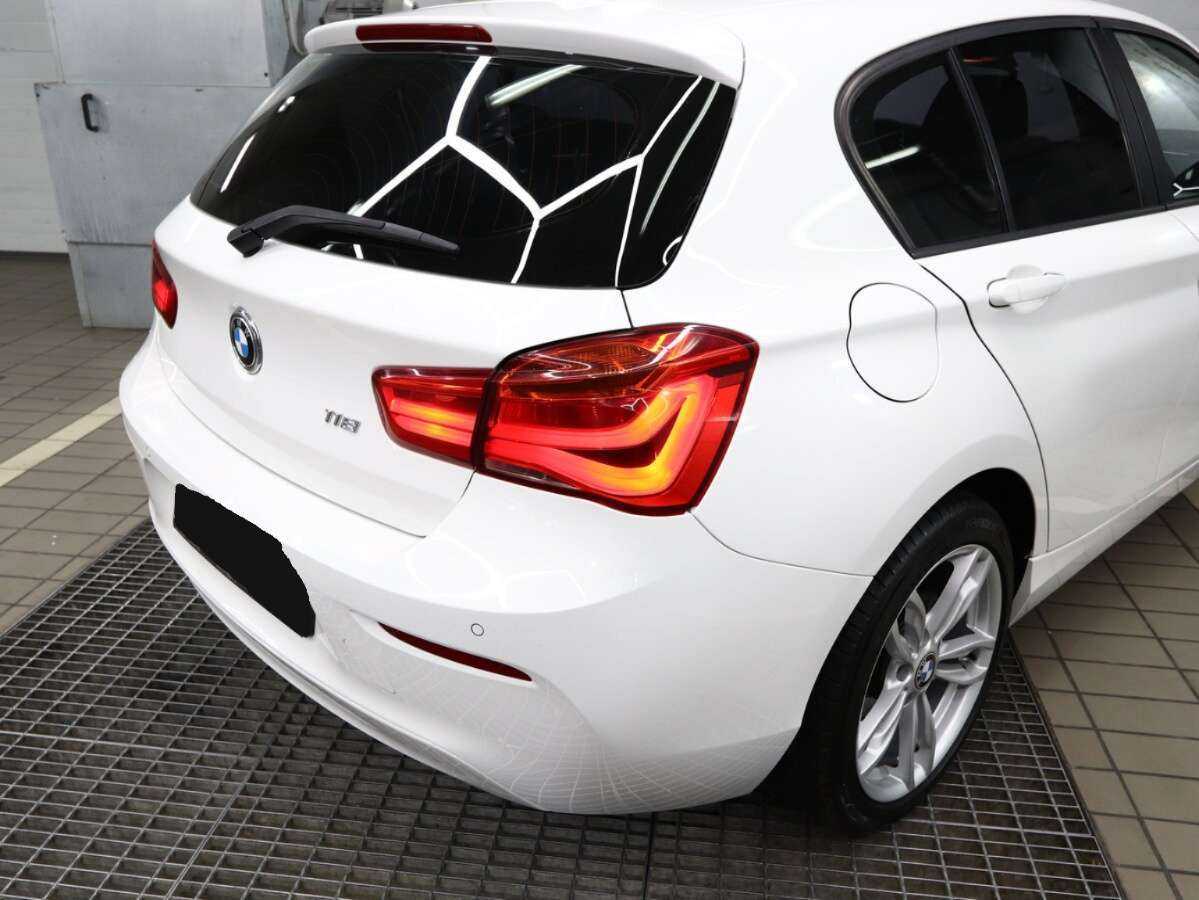 BMW 1 серии 118i, 2016 Фото №6