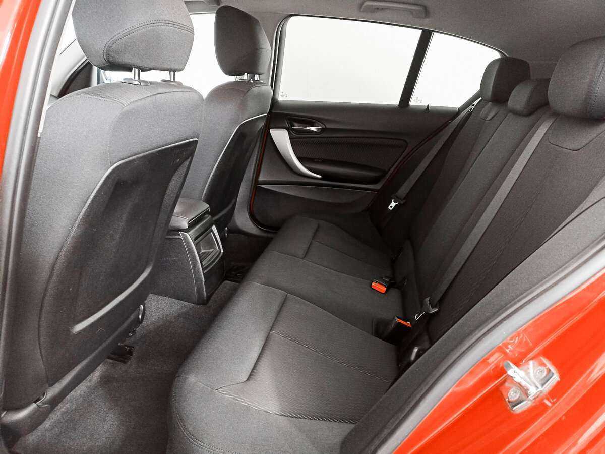 BMW 1 серии 116i, 2012 Фото №8