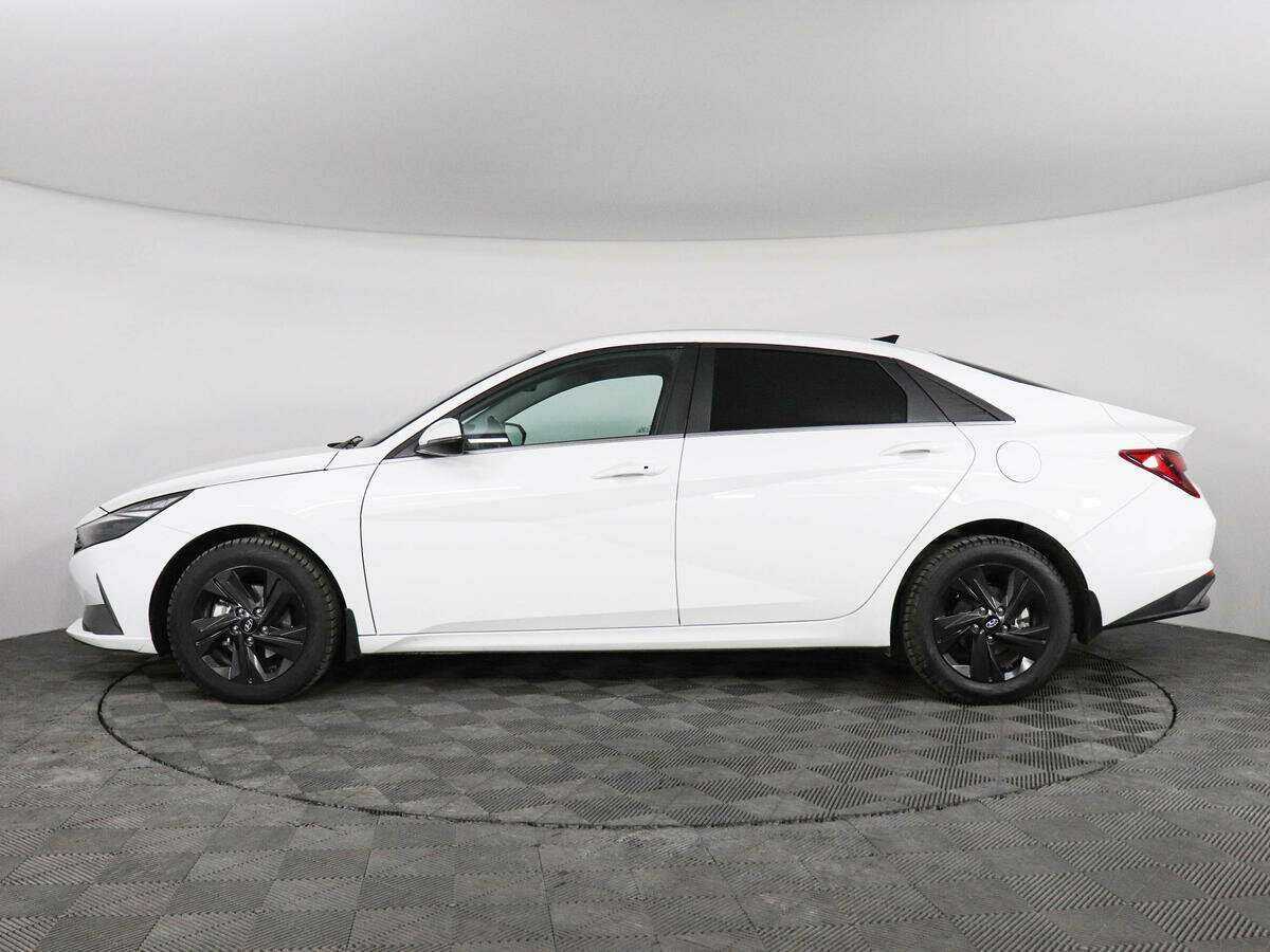 Hyundai Elantra, 2021 Фото №8