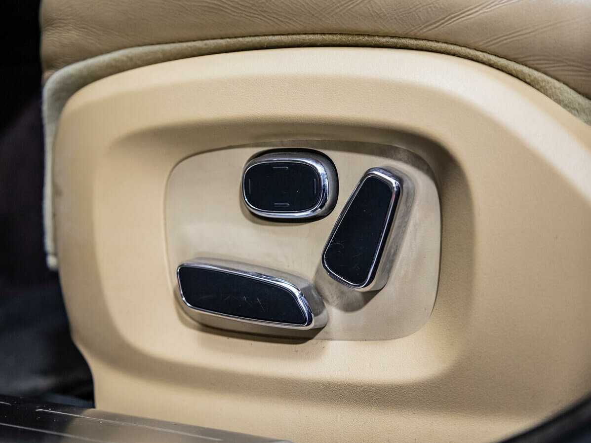 Jaguar XJ Long, 2013 Фото №25