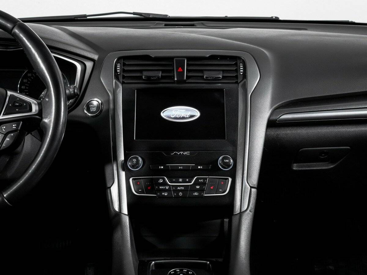 Ford Mondeo, 2019 Фото №13