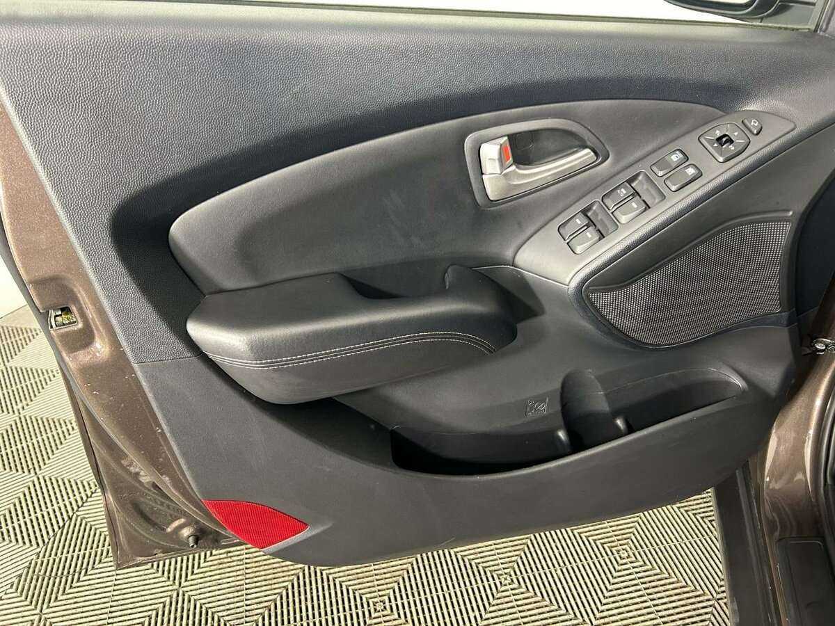 Hyundai ix35, 2013 Фото №8