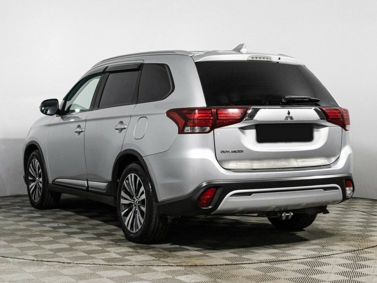 Mitsubishi Outlander, 2020 Фото №6