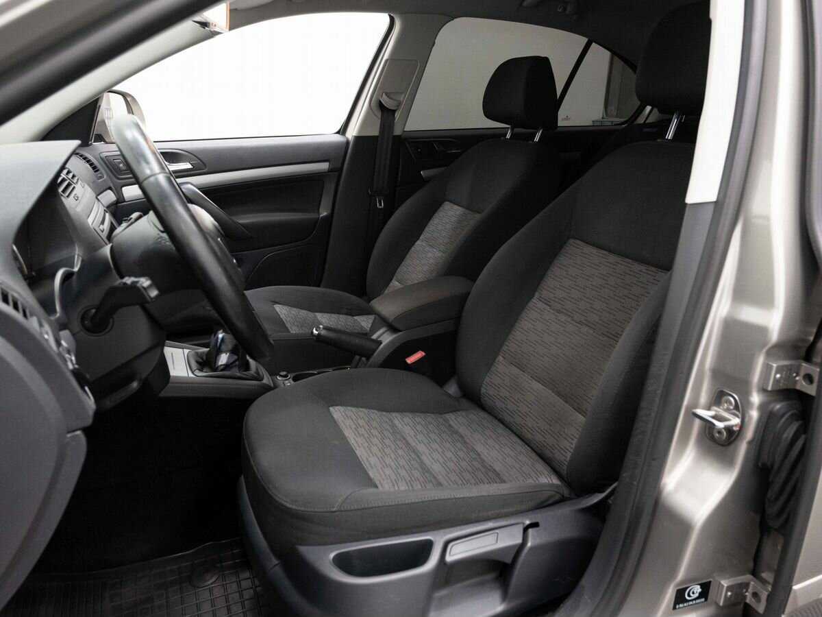 Skoda Octavia, 2012 Фото №9