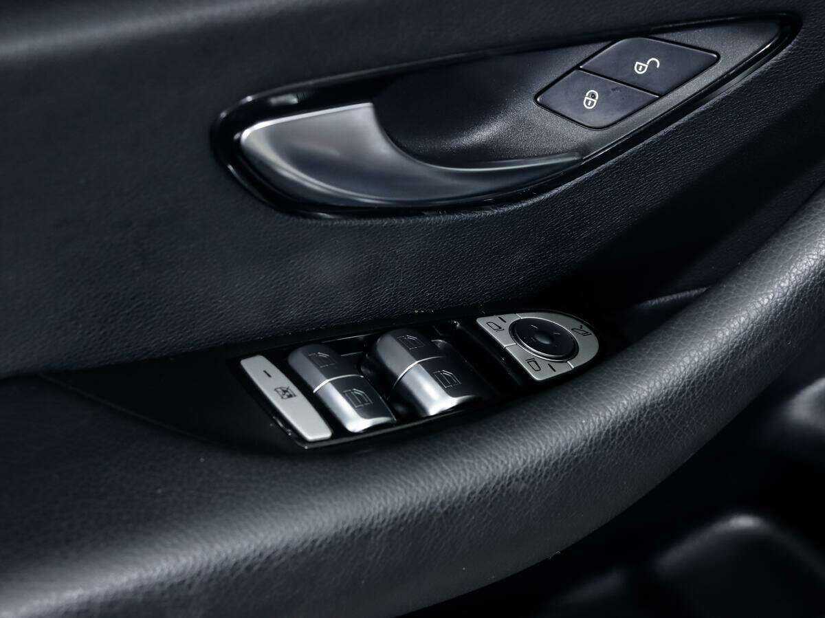 Mercedes-Benz E-Класс 200, 2016 Фото №15