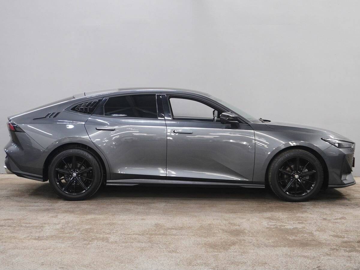 Changan UNI-V, 2022 Фото №4