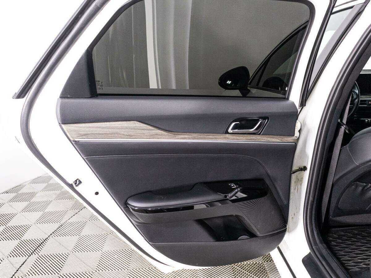 Kia K5, 2021 Фото №24