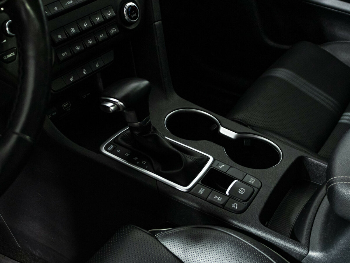 Kia Sportage IV Рестайлинг, 2020 Фото №17