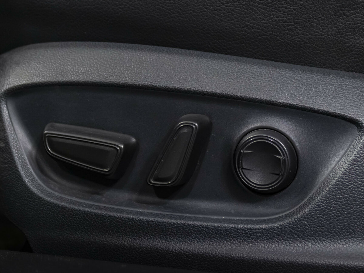 Toyota Camry VIII (XV70), 2019 Фото №16